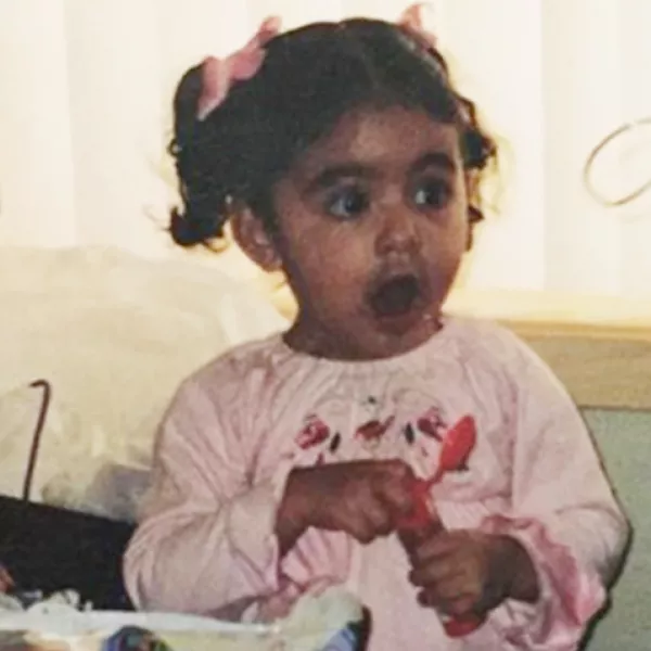 picture of Valeria Gonzalez as a child